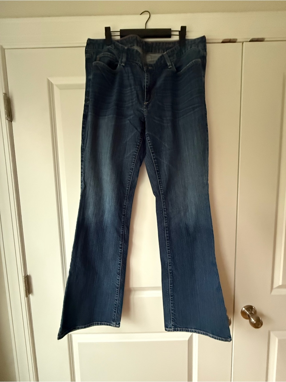 Eddie Bauer Women’s Curvy Bootcut Jeans, Medium-Dark Blue, Size 16 Tall